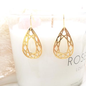 Geometric Teardrop Earrings, gold statement drop earrings, minimalist earrings, Dangle Earrings, bridesmaid jewellery, Modern Earrings