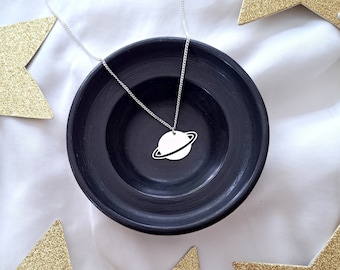 Planet Saturn Necklace, silver Planet pendant, Space Jewelry, Saturn Jewelry, Celestial necklace, star Space Lover Gift, initial necklace