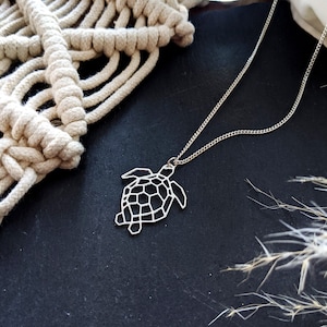 Turtle necklace, love Geometric turtle, origami necklace, origami turtle, sea jewelry, Geometric necklace, Personalised gift Valentine's Day