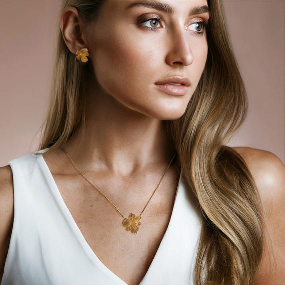 Collier Avec Pendentif Fleur D'or Tres.Or - Minimaliste, Acier Inoxydable Doré, Neuf Avec étiquettes
