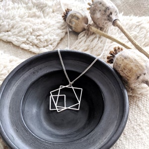 Squares necklace, Cube necklace, silver square, geometric necklace, geometric jewelry, cube pendant, square charm, Minimalist necklace