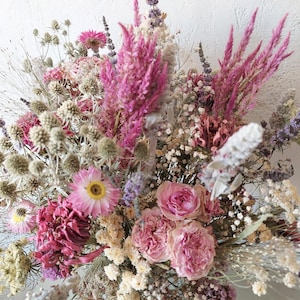 Large Pink dried flower bouquet - with pink Roses, pink Strawflowers, Mint, Zinnia, Feverfew, Celosia, Thistles, Frosted grass - Bouquet 54