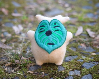 Mini Pythos Leaf Buddy Plush