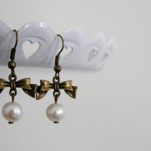 White Freshwater Pearl & Antique Bronze Bow Dangle Earrings, Pearl Earrings, Bridesmaid gifts, Wedding Jewelry