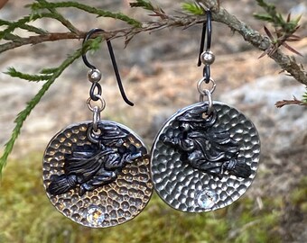 Sterling Silver and Labradorite Besom 28 long chain Witch/'s Broom Samhain Necklace