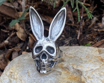 SR90. Rabbit Ring Unique Quality 316L Stainless Steel Ring. Unisex Punk Gothic Skull Halloween Jewelry Animal Lover Bunny Playboy Jewelry