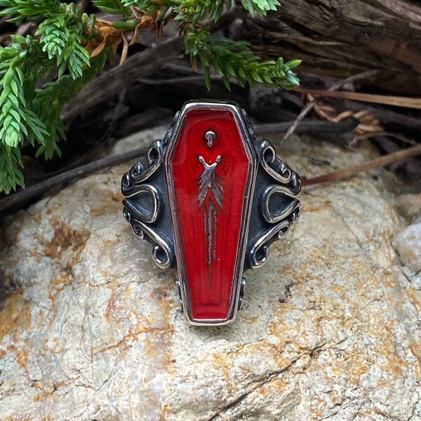 SR15. Vampir Blut Sarg Skelett Schädel Ring Einzigartige Rot Harz gefüllt Qualität 316L Stahl Ring. Unisex. Gothic Halloween Gr. 5-15