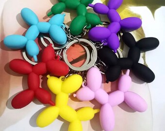 K1. Ballon Hund Schlüsselanhänger weich Gummi Hund Schlüsselanhänger für Frauen Männer Kinder Tasche Anhänger Schmuck Auto-Schlüsselring Schlüsselanhänger verschiedene Farben