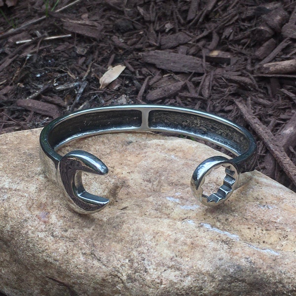GB01. Unisex Stainless Steel Wrench Cuff Bracelet. Steampunk Biker Grunge Rock Jewelry