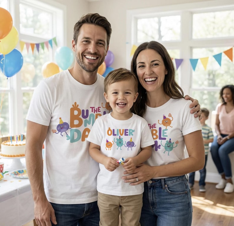 Camisetas del grupo familiar Bumble Nums Camiseta de cumpleaños de mamá, papá e hijo Camiseta de cumpleaños con canciones súper sencillas imagen 1