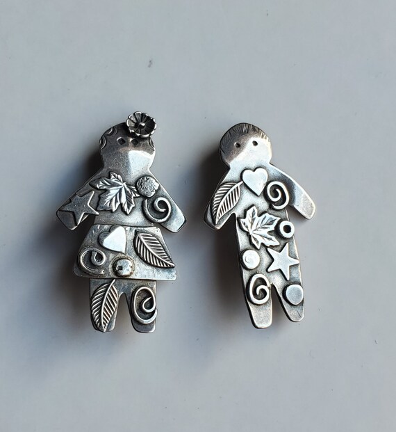 Vintage Roggio Sterling Silver Pin Set Girl and Boy View 2