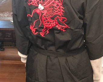 Vintage black kimono house robe with embroidered red dragon on rear china