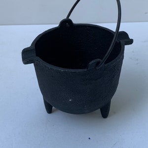 vintage dime store  heavy black metal cast iron miniature caldron ashtray incense burner