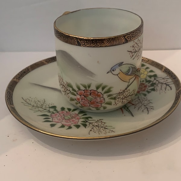 Vintage dime store bone china espresso cups and saucer with birds and flower design set of 4 cups and 4 saucers NOS