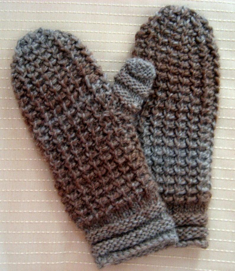 Twist & Turn-the Mittens Knitting Pattern Pdf - Etsy