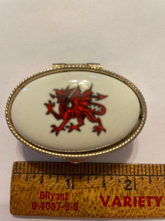 Vintage Enameled and Silver plated PillBox Welsh D