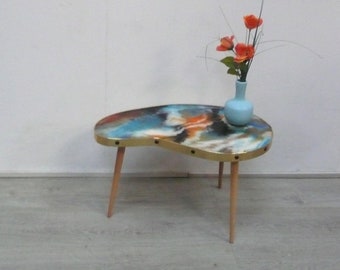 60s Kidney Side Table little Coffee Table Tripod, Epoxy Marbled, German Mid Century Modern Rockabilly Era