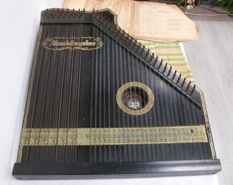 Zither Mandolinophon with Piano Keyboard RAR, 73 Strings, Meinel & Herold from Klingenthal Germany