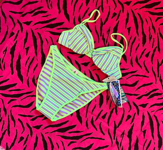 90s Vintage Hobie Deadstock Electric Neon Lime Gre