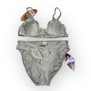 Vintage 90s Y2K Deadstock Sunsets Separates Metallic Silver Crochet Underwire High Waisted High Leg Cut Set 32/34 D Cups