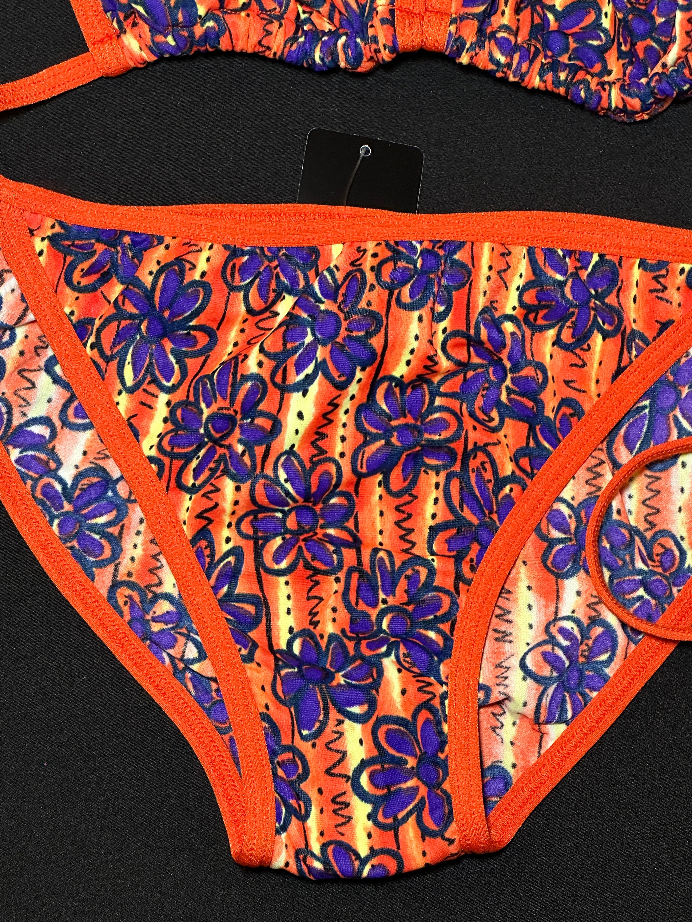 Vintage 90s Y2K UJENA 84 Deadstock Retro Flowers Orange Blue