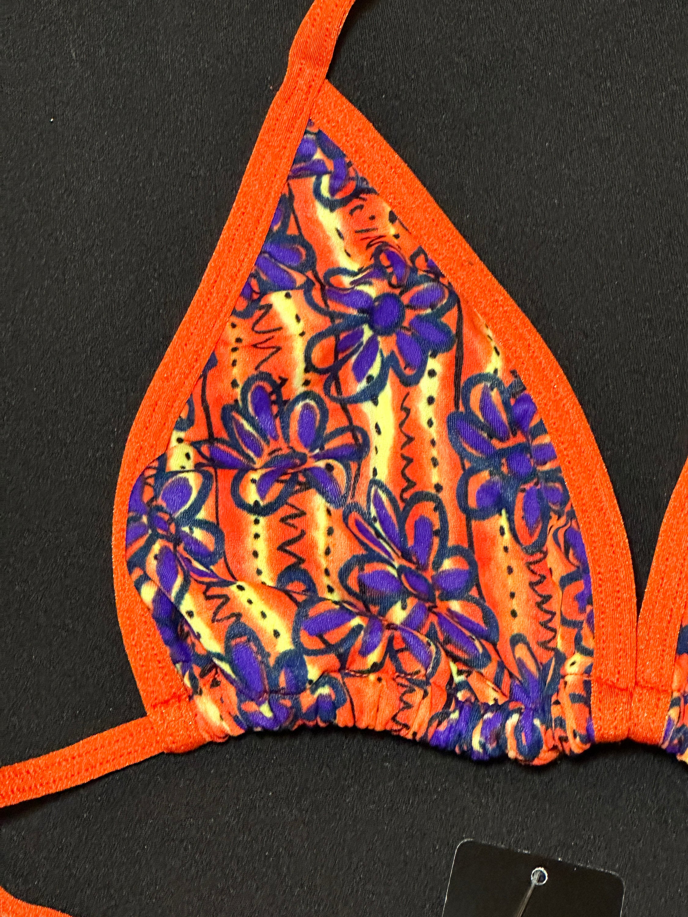 Vintage 90s Y2K UJENA 84 Deadstock Retro Flowers Orange Blue