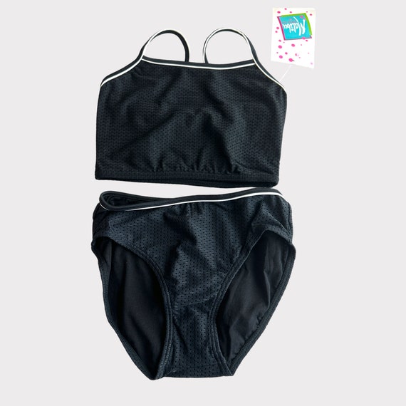 Young Girls Vintage 90s Y2K Solid Black W/ White Lining Athletic