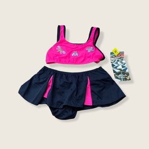 若い女の子のヴィンテージデッドストック90年代Y2Kファッションモンテカルロマゼンタピンクネイビープリーツタンクスカート2ピースセット蝶てんとう虫トンボ