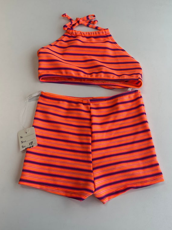 Young Girls Vintage 90s Y2K Retro Striped Bubble … - image 2