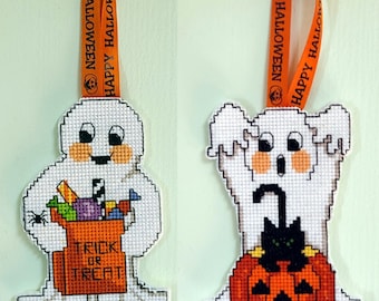 Two Halloween Hang-ups Cross Stitch Ghosts