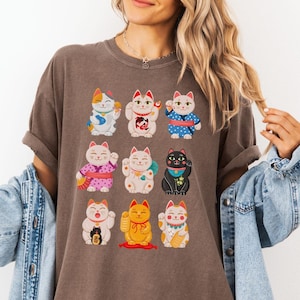 Maneki Neko Shirt, Lucky Cat Comfort Colors® Tshirt, Japanese Fortune Cat, Beckoning Cat, Waving Cat Tee, Streetwear, Lunar New Year T-shirt