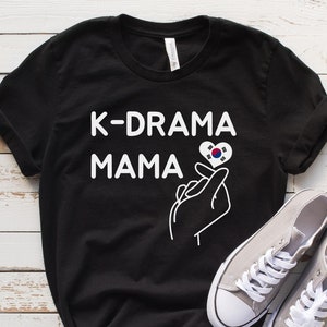 K-Drama Mama Shirt, K-Drama Tshirt, Kdrama Gift, Mother's Day Gift, Korean Aesthetic Apparel, New Mom, Mommy and Me Matching, Finger heart