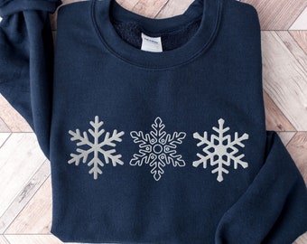 Embroidered Snowflake Sweatshirt, Winter Crewneck, Holiday Sweater, Christmas Sweatshirt, Holiday Apparel, Snow Pullover, Ski Sweatshirt