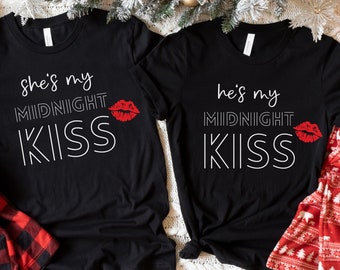 Camiseta de Año Nuevo, Camiseta de Parejas de Año Nuevo, Camiseta de Feliz Año Nuevo, Camiseta de Recién Casados, Primer Año Nuevo como Sr. y Sra., Parejas a Juego, Luna de Miel
