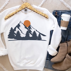 Mountain Line Art Sweatshirt, Mountain Sunset Sweater, Nature Lover Gift, Retro Mountain, Vintage Mountain Crewneck, Hiking, Camping Shirt