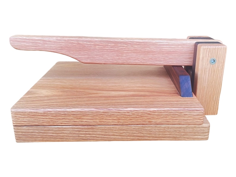 Central Coast Woodworks Hardwood Tortilla Press  Red Oak  image 4