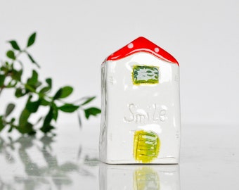 Hand Painted Croatian Cottage - SMILE Ceramic house - Handmade in Croatia - Travel  souvenir Mediterranean house, Studio Vitez Art