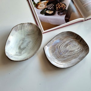 Elegant Handmade Ceramic Bowl Marble Gray & White, Versatile Serving Dish, Perfect Fruit Bowl or Table Centerpiece, Artisan Vitez Creation image 2