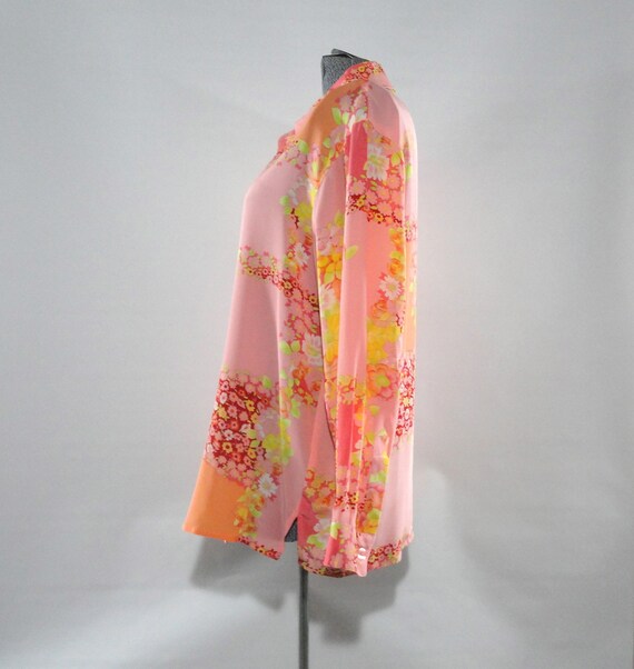 1980s Dianne Von Furstenberg Floral Silk Tunic in… - image 4