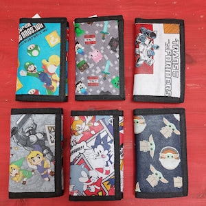Hand Customised/Custom Star Wars Baby Yoda theme Wallets, Minecraft, Zelda, Sonic, Supermario and Transformers