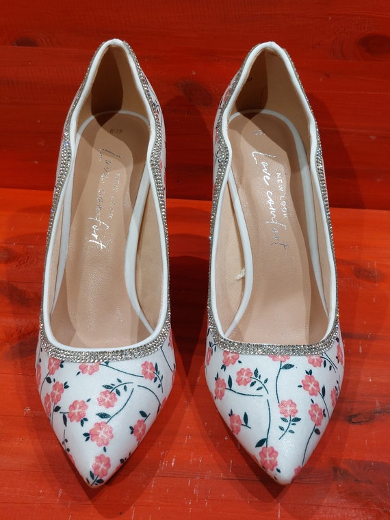Peach shoes hotsell new look