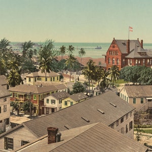 Key West Custom House & Harbor en 1900. Vieille photo de paysage vintage de Floride. Tirages d’art couleur, cartes de notes.