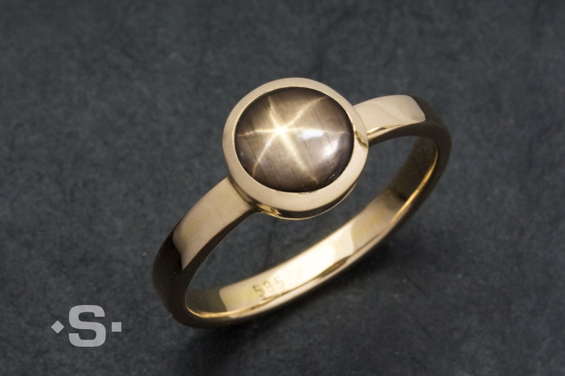 Traumhafter Sternsaphir Ring aus Gold 585. Saphirring, Goldring, Verlobungsring, Größe 56. zdjęcie 1