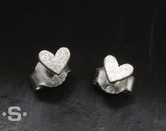 Heart stud earrings, earrings made of white gold 750 and 585.