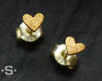 Heart stud earrings, earrings made of gold 999 and 585.