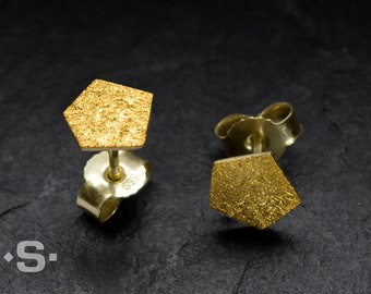 Ear studs from Gold 24 k and Gold 14 k. Pentagonal, minimalist ear studs. Handmade Jewellery.