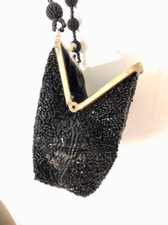 VINTAGE 1960S BLACK + GOLD CHRYSANTHEMUM HANDBEADED EVENING BAG