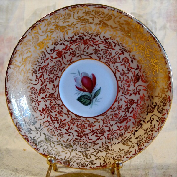 Vintage Windsor Bone China Shabby Chic Yellow Gold Saucer With Single Pink Rose Flower in the Middle Made in England