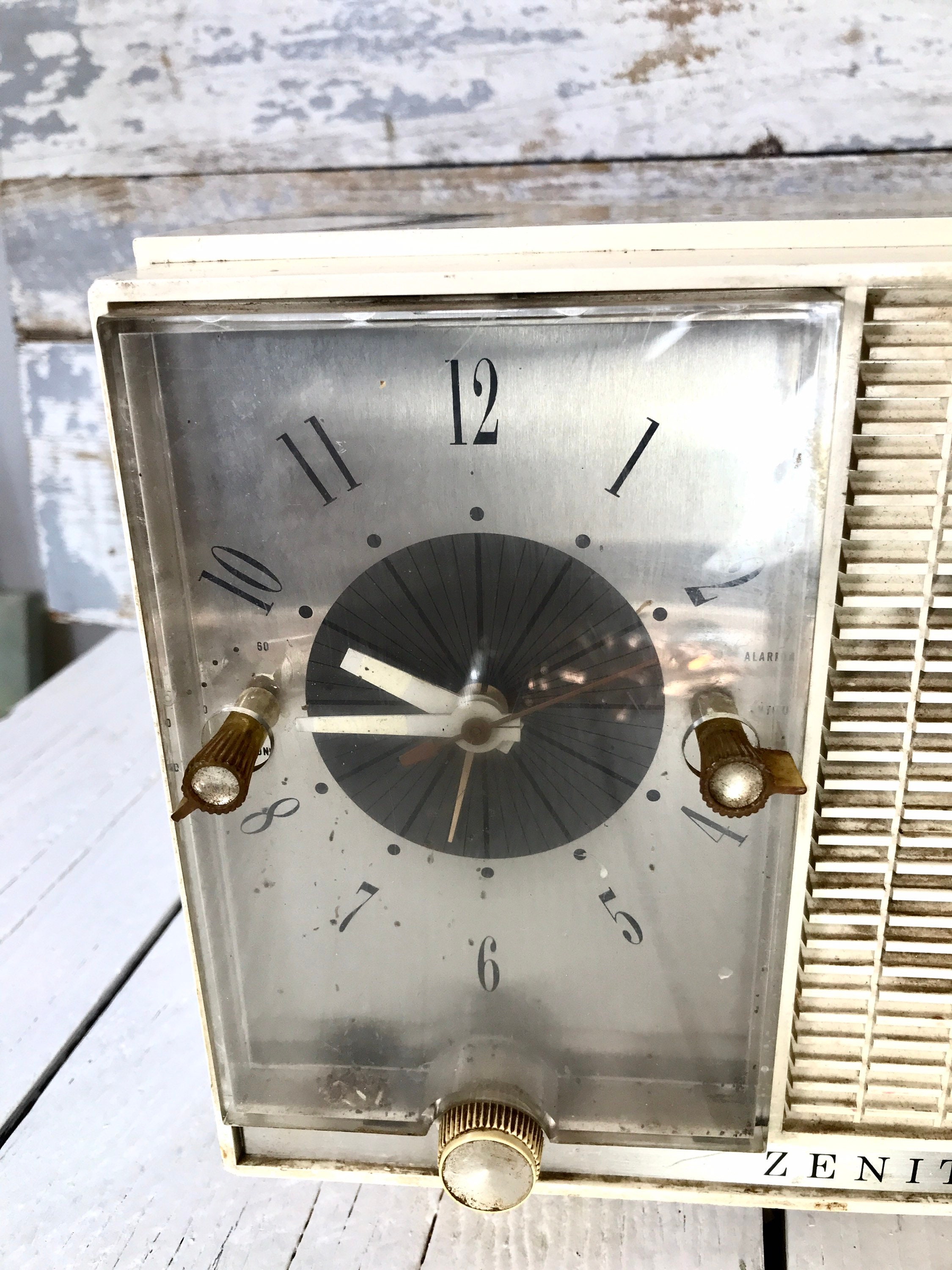 Zenith Radio AM FM Zenith Clock Radio 1950's Vintage Etsy