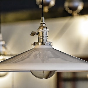 14" METAL PENDANT SHADE - Industrial Style - (White)